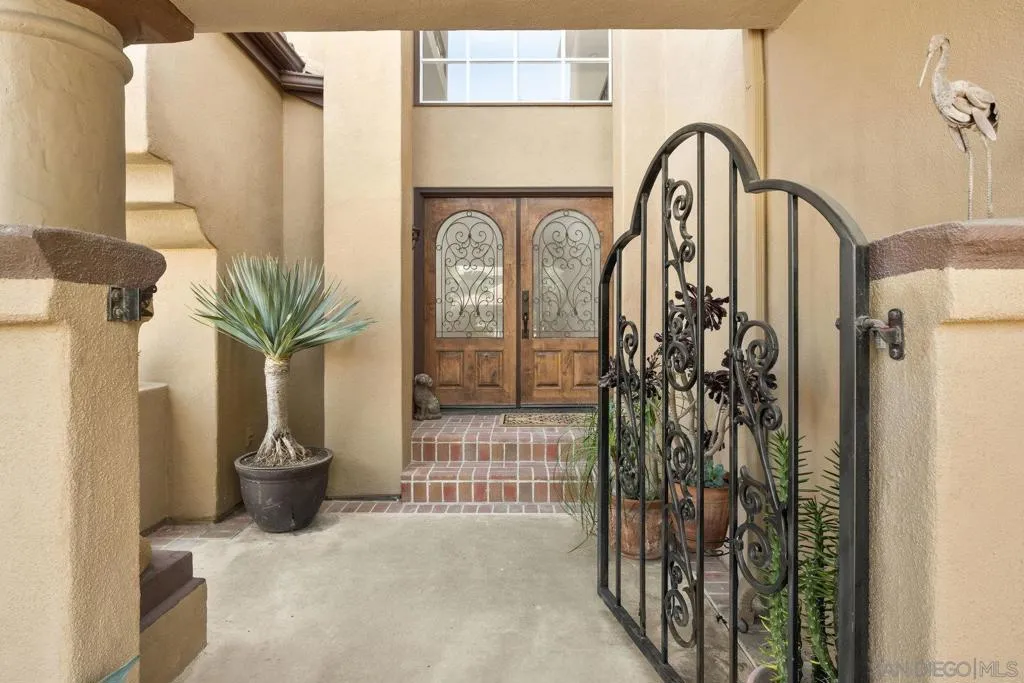 16019 Via Dicha, Rancho Santa Fe, California 92091 home-pic-2
