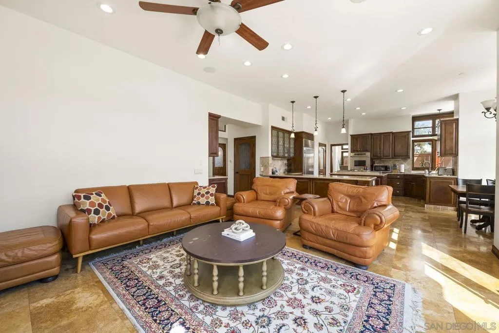 16019 Via Dicha, Rancho Santa Fe, California 92091 home-pic-21