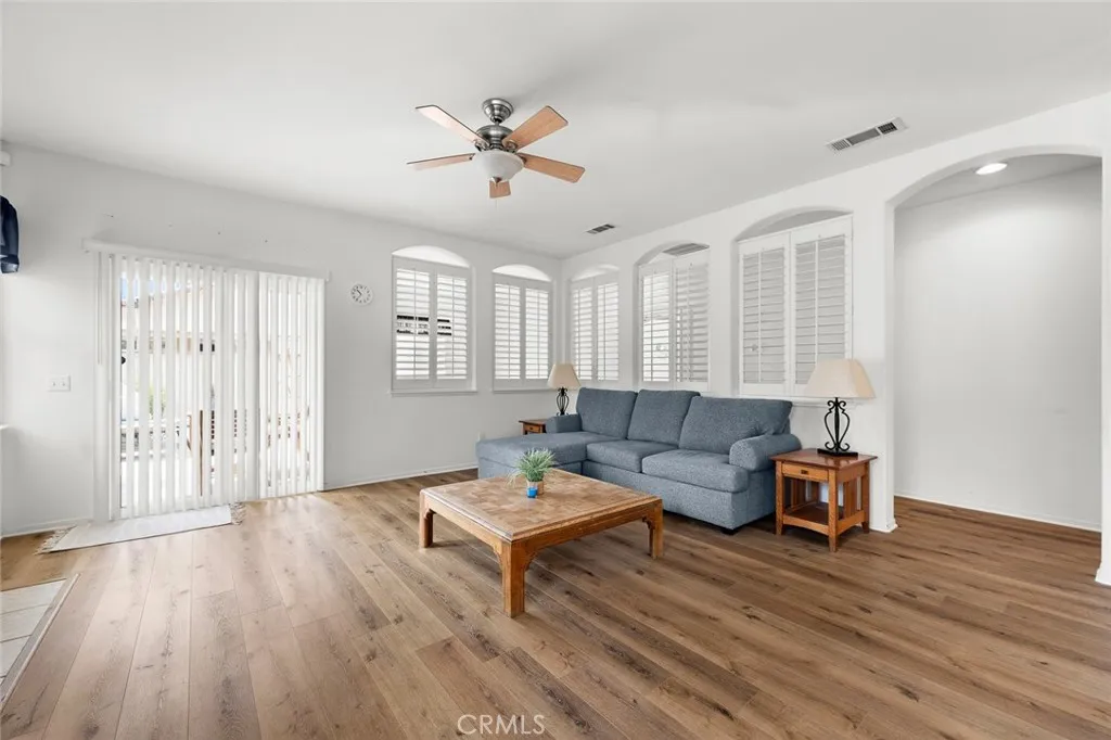 28253 Harmony Lane, Menifee, California 92584 home-pic-9