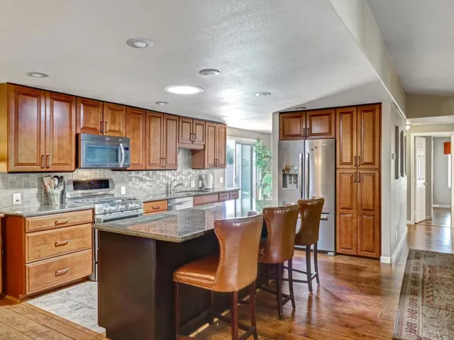 11-39500 Ciego Creek-11