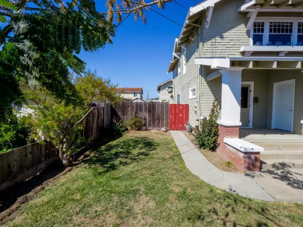 441 Center Street, Watsonville, California 95076 home-pic-4