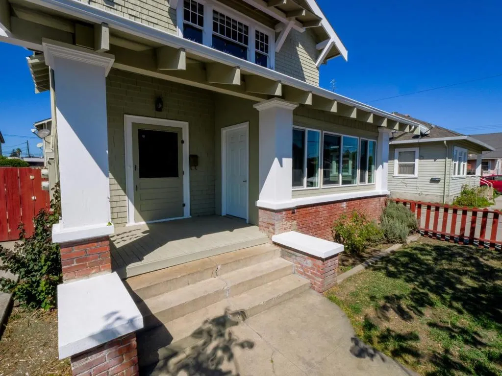 441 Center Street, Watsonville, California 95076 home-pic-3