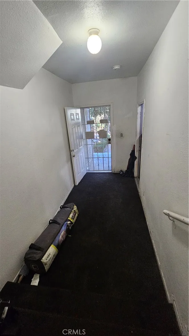 736 W 41st Place, Los Angeles, California 90037 home-pic-25