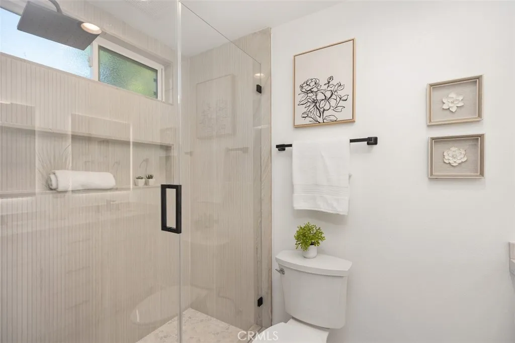27641 Ruisenor, Mission Viejo, California 92692 home-pic-25