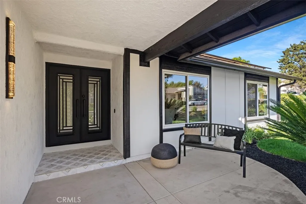 27641 Ruisenor, Mission Viejo, California 92692 home-pic-1