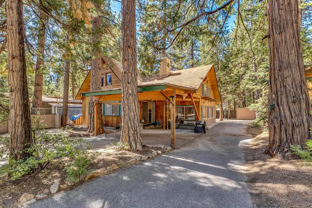 25437 Nestwa Trail, Idyllwild, California 92549 home-pic-1