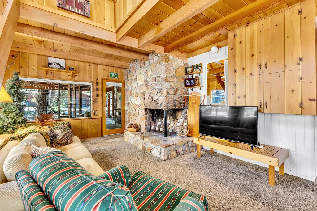 25437 Nestwa Trail, Idyllwild, California 92549 home-pic-22