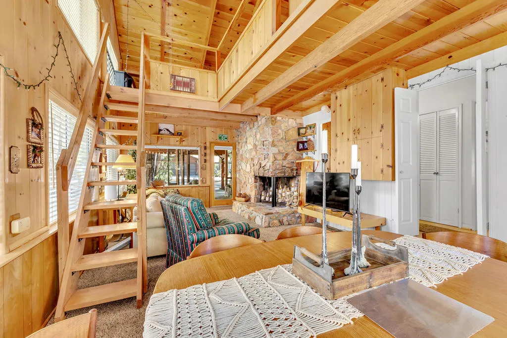 25437 Nestwa Trail, Idyllwild, California 92549 home-pic-20
