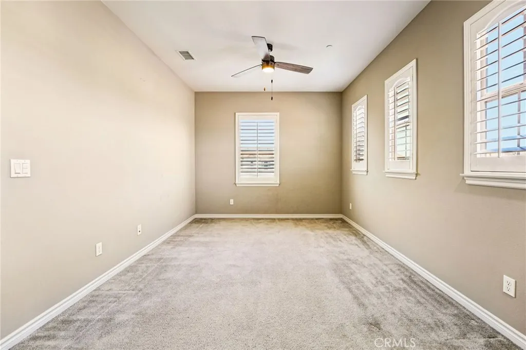 35056 Knollview, Winchester, California 92596 home-pic-29
