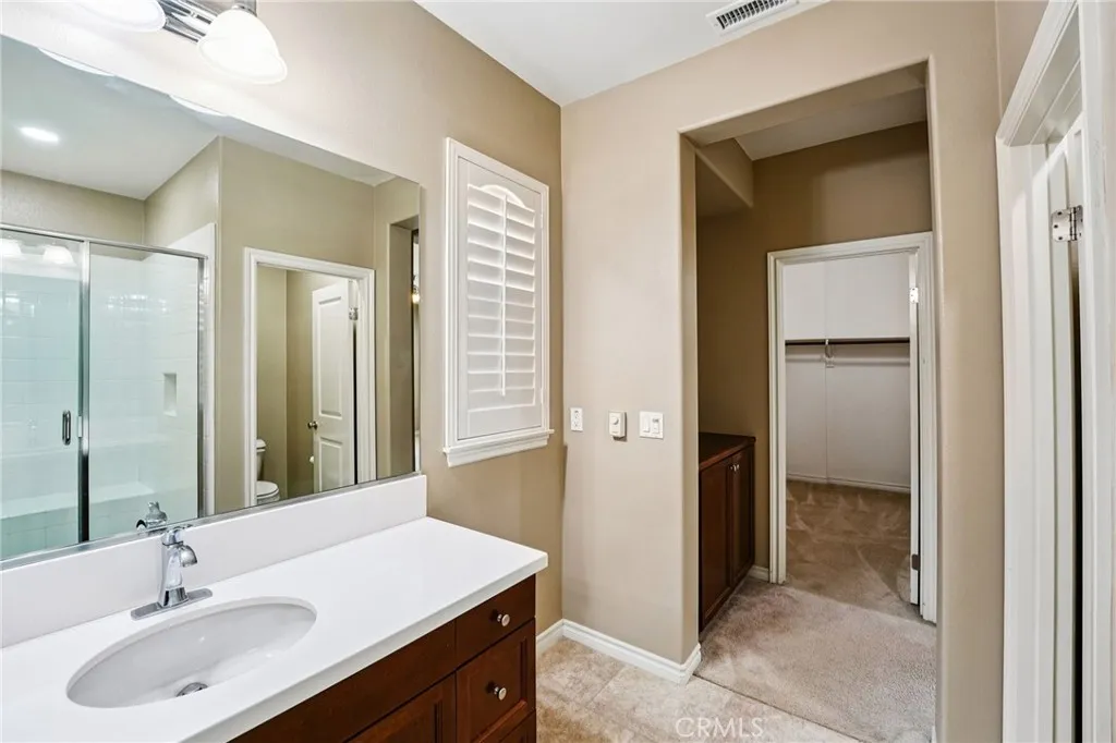 35056 Knollview, Winchester, California 92596 home-pic-24