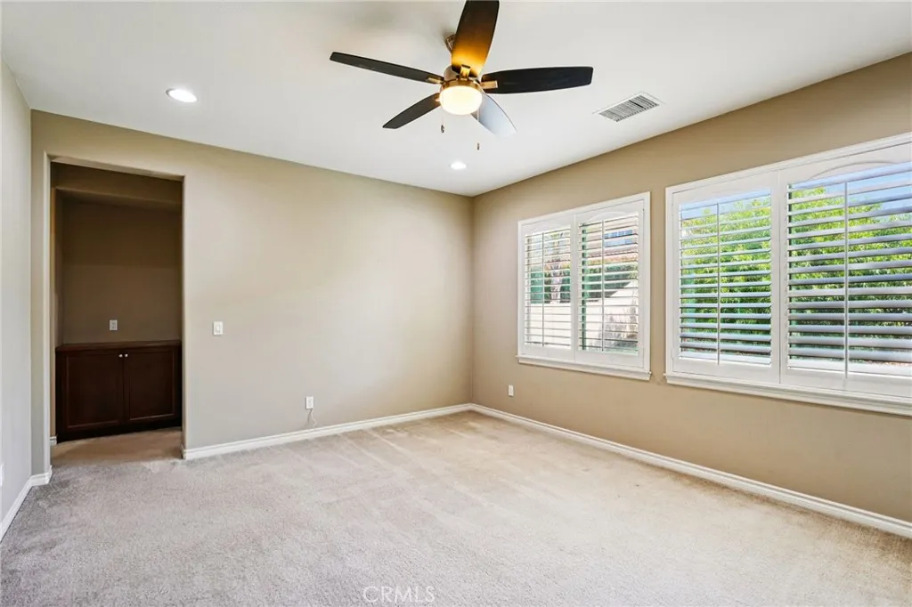 35056 Knollview, Winchester, California 92596 home-pic-23