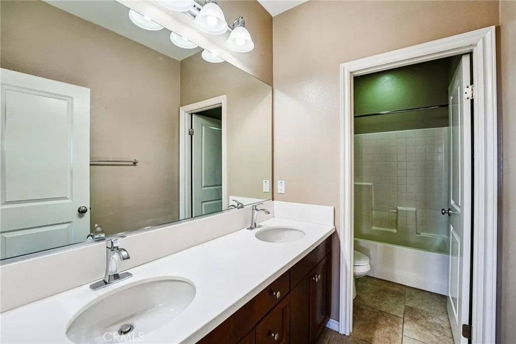 35056 Knollview, Winchester, California 92596 home-pic-26