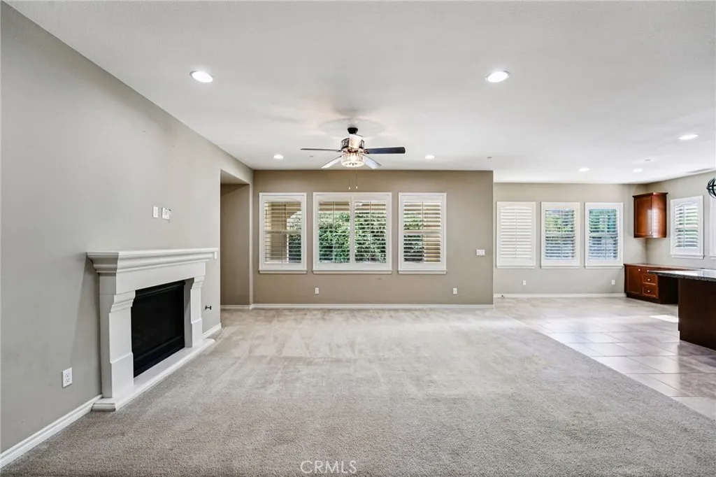 35056 Knollview, Winchester, California 92596 home-pic-3