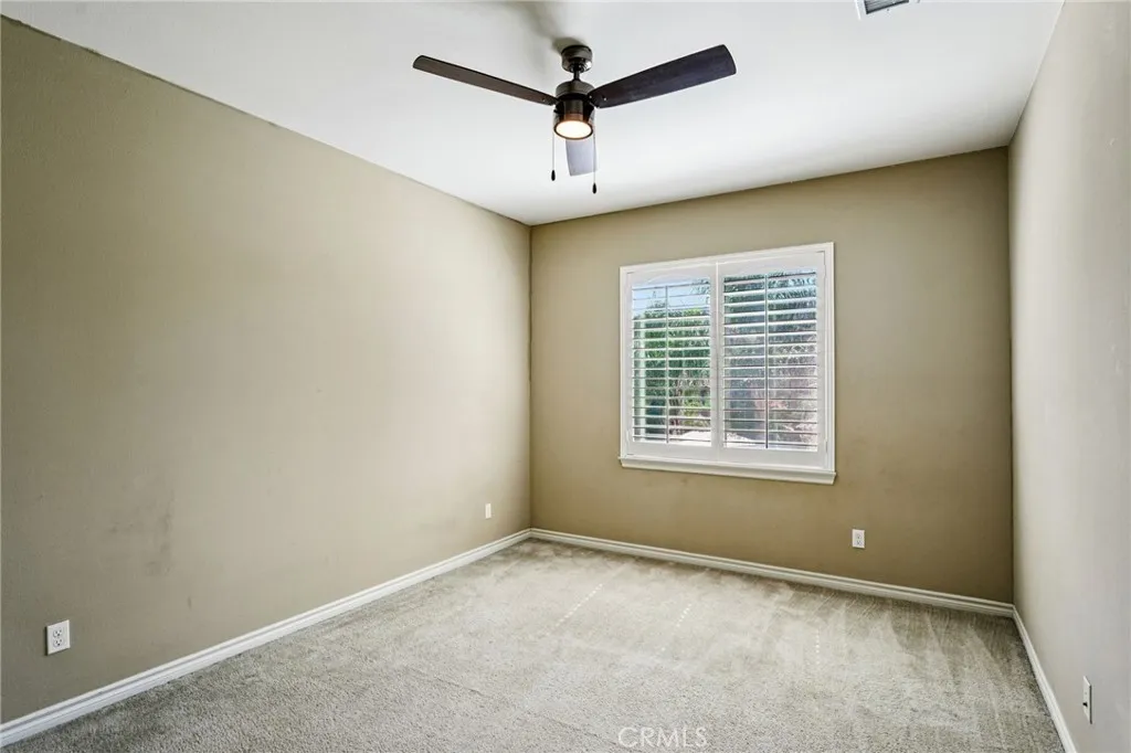 35056 Knollview, Winchester, California 92596 home-pic-13