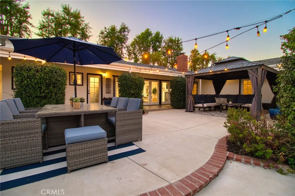 1404 N Euclid Avenue, Upland, California 91786 home-pic-61