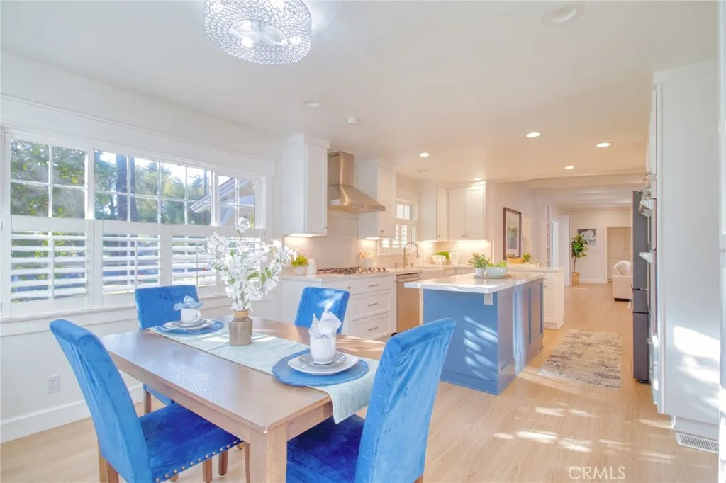 1404 N Euclid Avenue, Upland, California 91786 home-pic-11