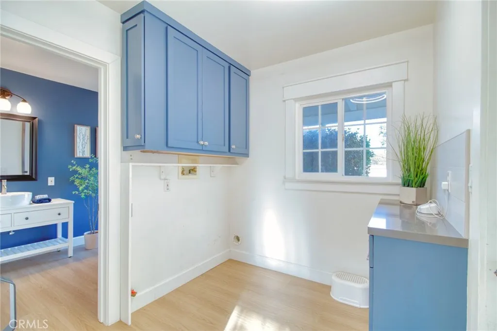 1404 N Euclid Avenue, Upland, California 91786 home-pic-46