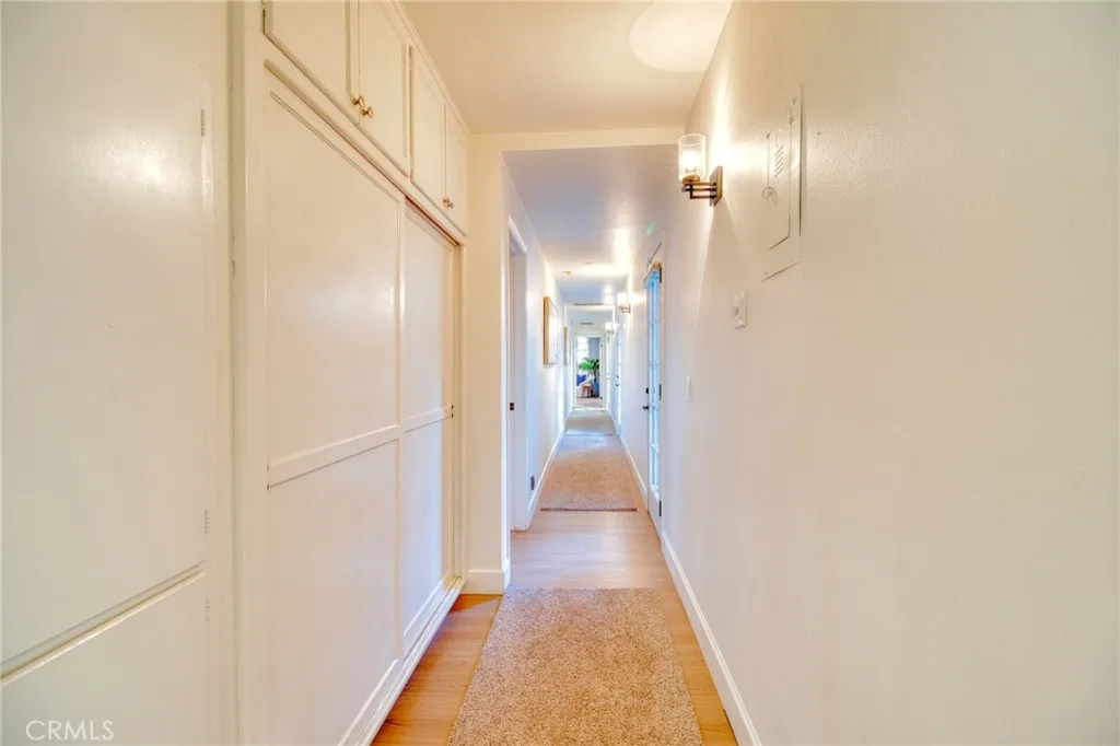 1404 N Euclid Avenue, Upland, California 91786 home-pic-37