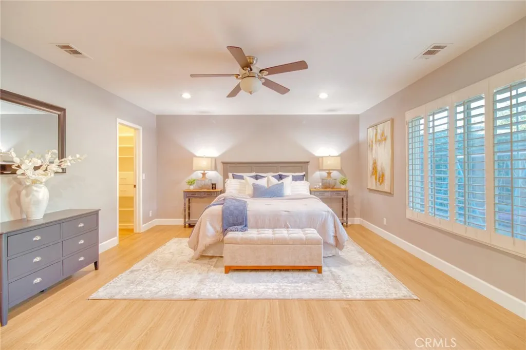 1404 N Euclid Avenue, Upland, California 91786 home-pic-20