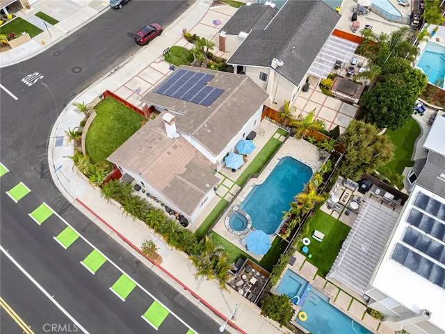 18152 Fieldbury Lane, Huntington Beach, California 92647