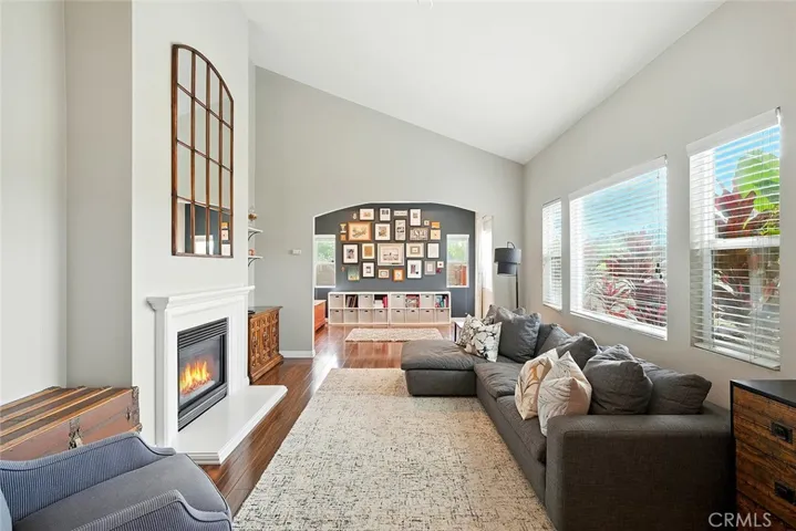 18152 Fieldbury Lane, Huntington Beach, California 92647