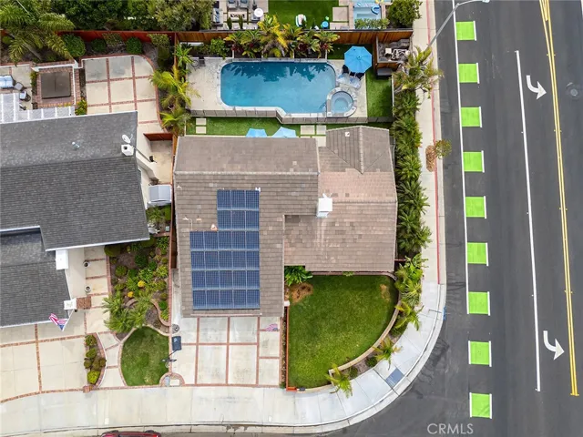 18152 Fieldbury Lane, Huntington Beach, California 92647