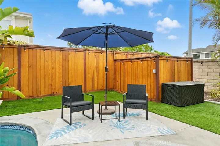 18152 Fieldbury Lane, Huntington Beach, California 92647