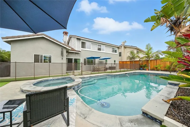 18152 Fieldbury Lane, Huntington Beach, California 92647