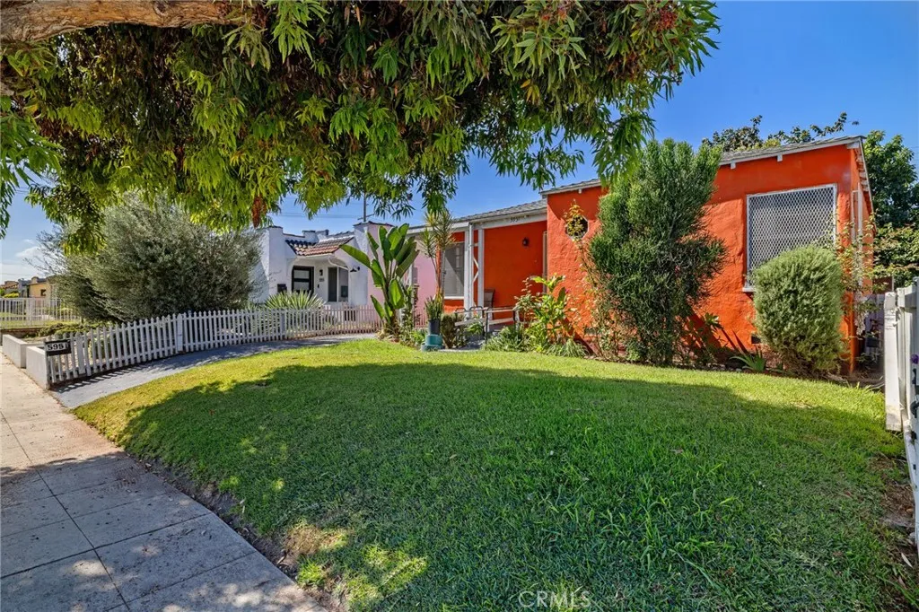 5951 S Van Ness, Los Angeles, California 90047 home-pic-30