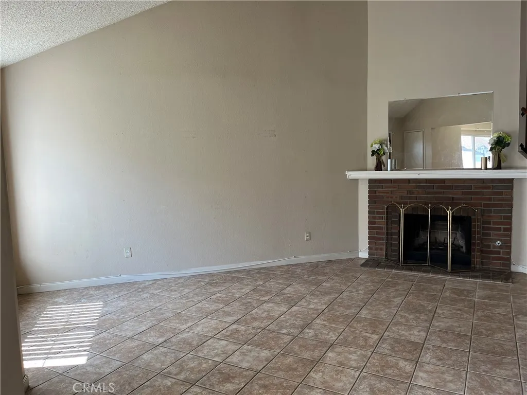 1176 N Sunflower, Covina, California 91724 home-pic-6