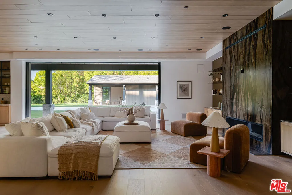 23615 Long Valley Road, Hidden Hills, California 91302 home-pic-23