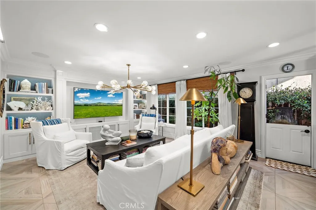 6 Blue Ridge, Irvine, California 92620 home-pic-10