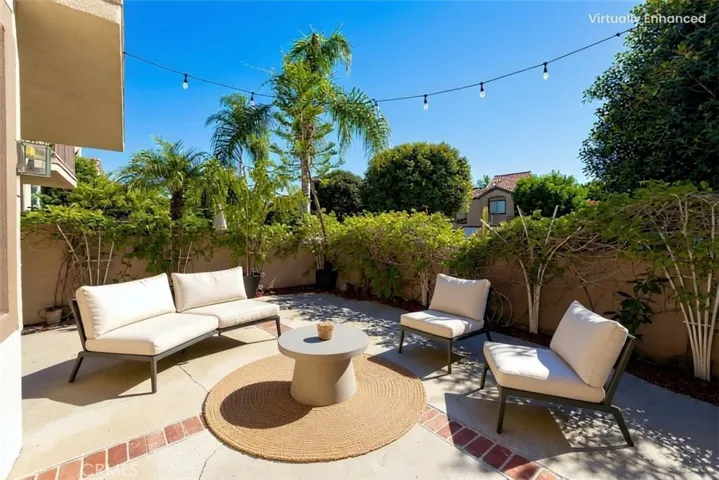 Virtually staged patio
