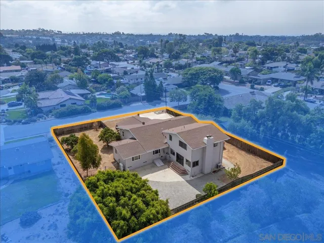 3135 Crela Street, Bonita, California 91902