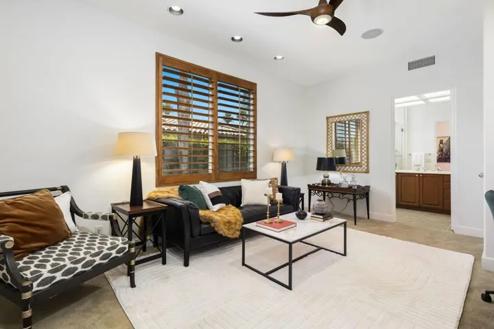 GUEST BEDROOM/OFFICE
