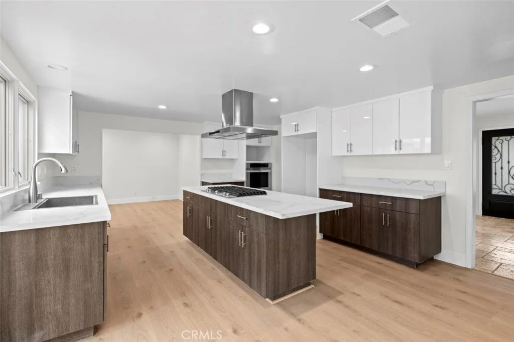 160 Summit Road, La Verne, California 91750 home-pic-10