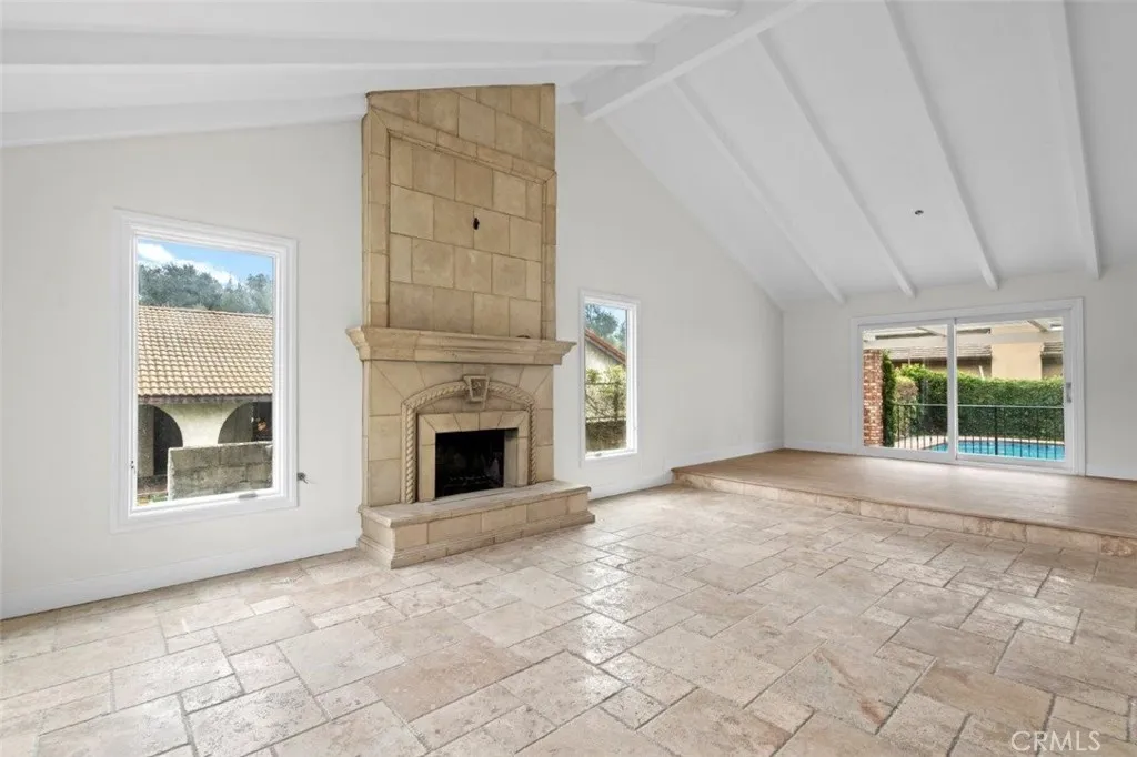 160 Summit Road, La Verne, California 91750 home-pic-4