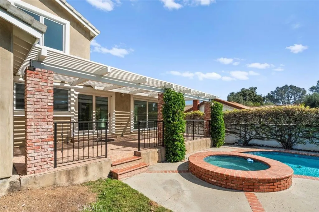 160 Summit Road, La Verne, California 91750 home-pic-32