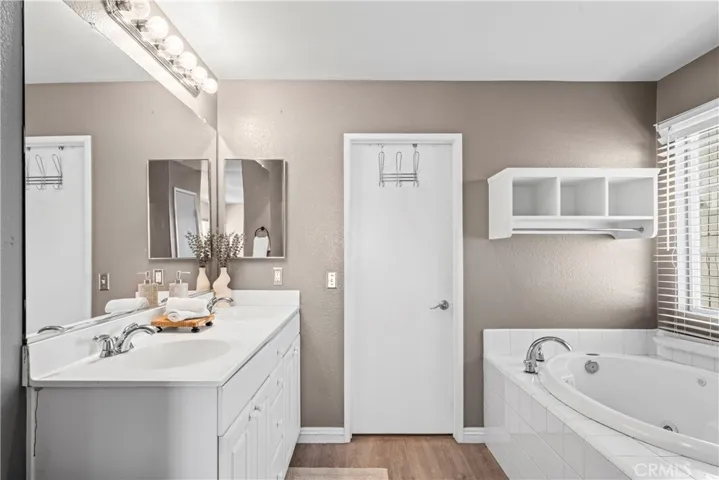 16838 Kittansett Place, Fontana, California 92336