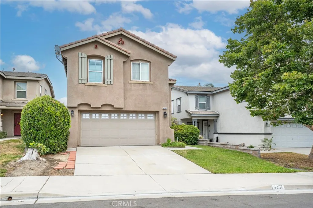 6257 Long Cove Drive, Fontana, California 92336 home-pic-1