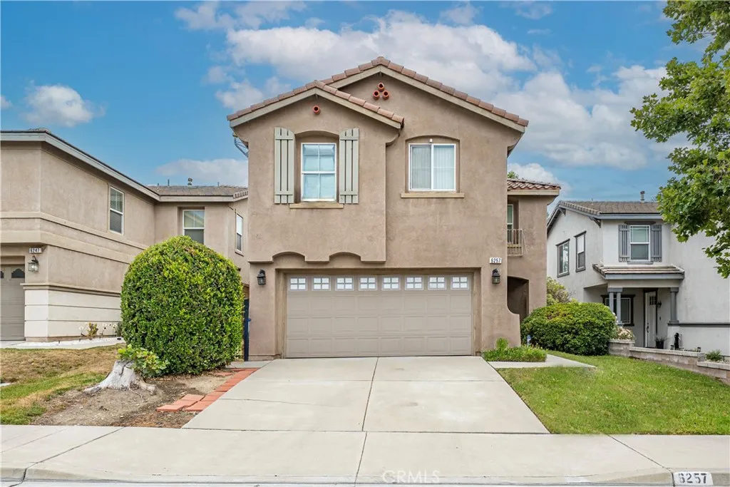 6257 Long Cove Drive, Fontana, California 92336 home-pic-0