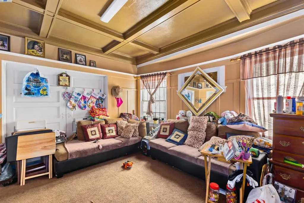 845 Isabella Street, Oakland, California 94607 home-pic-9