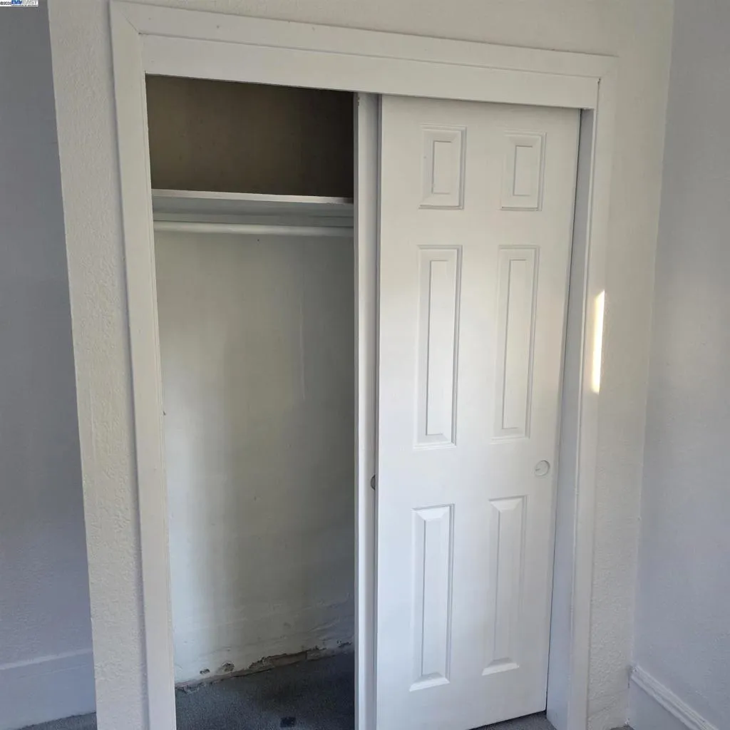 845 Isabella Street, Oakland, California 94607 home-pic-29
