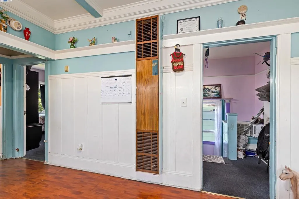 845 Isabella Street, Oakland, California 94607 home-pic-16