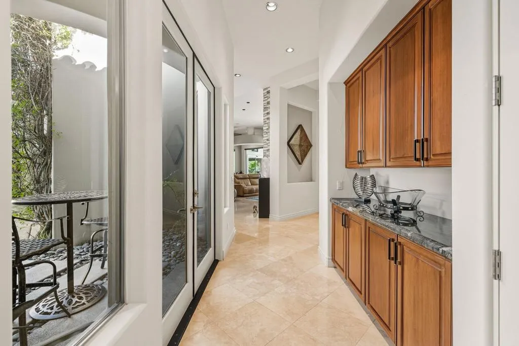 334 Crest Lake Drive, Palm Desert, California 92211 home-pic-50