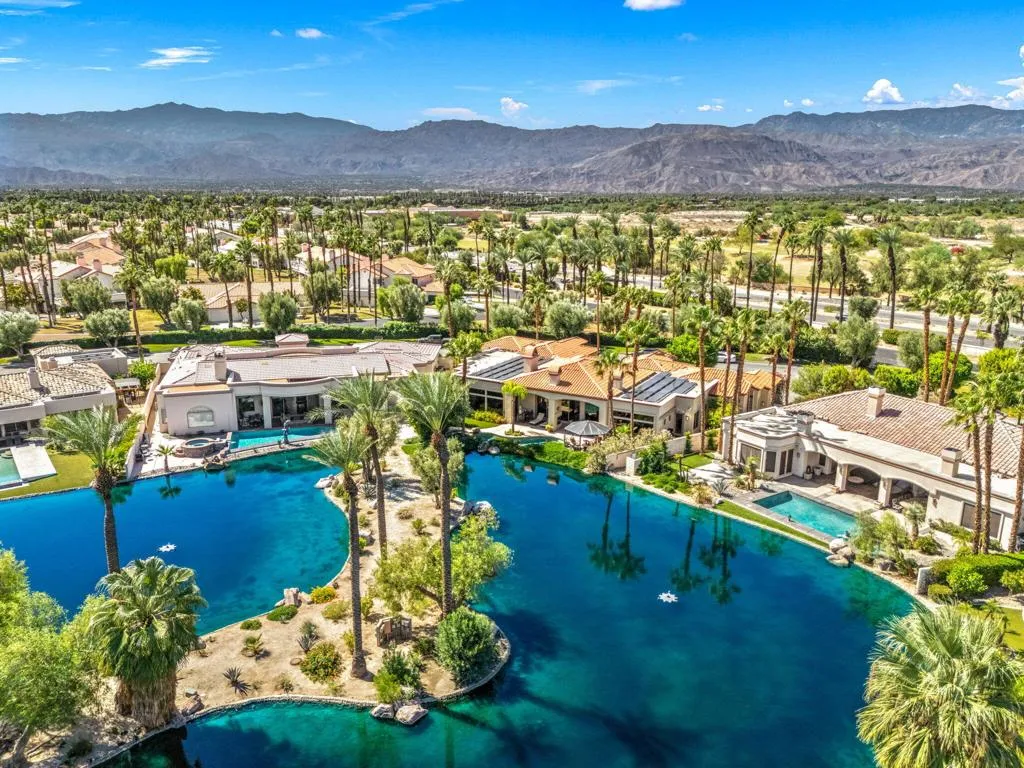 334 Crest Lake Drive, Palm Desert, California 92211 home-pic-88