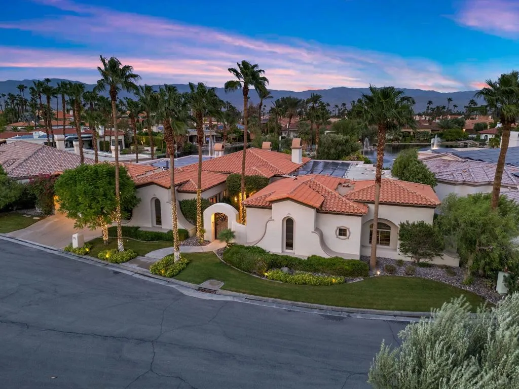 334 Crest Lake Drive, Palm Desert, California 92211 home-pic-93