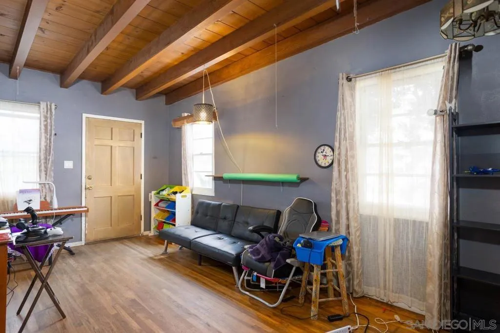 2950 Nutmeg St, San Diego, California 92104 home-pic-4