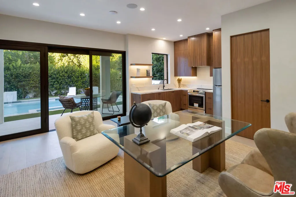 4140 Sunnyslope Avenue, Sherman Oaks, California 91423 home-pic-27