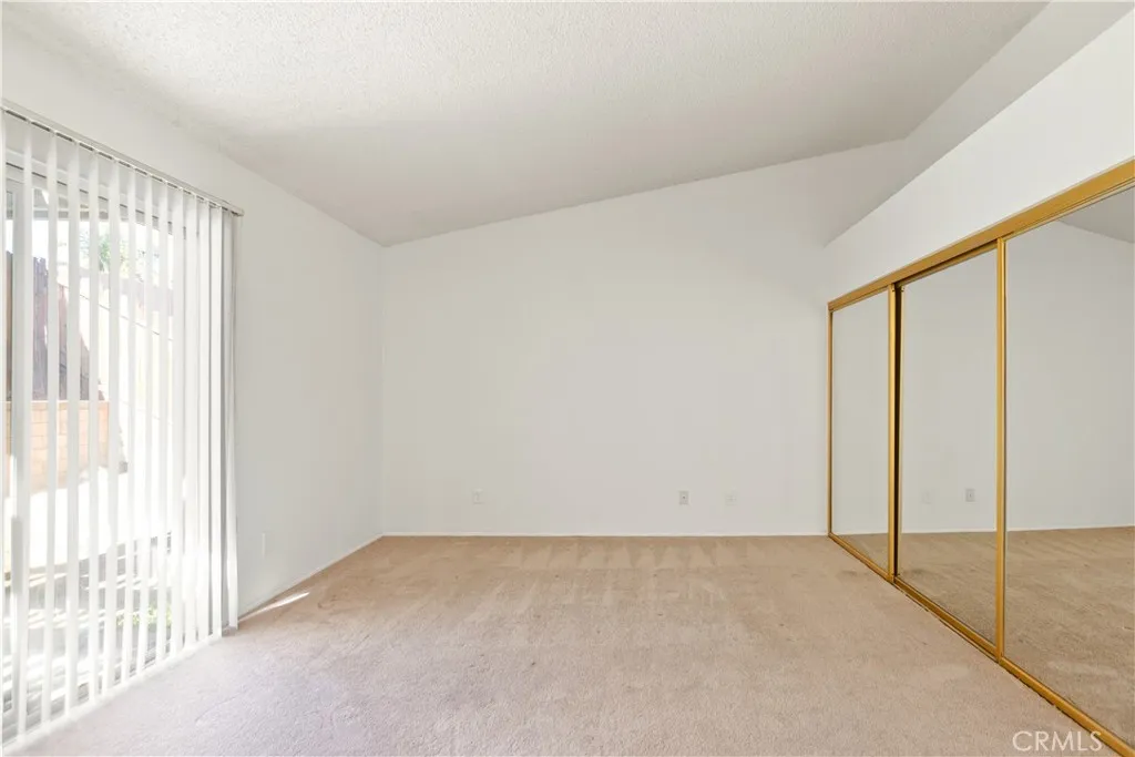 29013 Coconut, Lake Elsinore, California 92530 home-pic-12